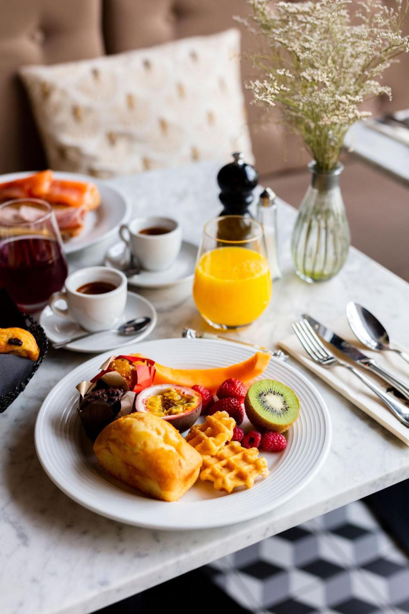 Hotel Restaurant Le Touring - Teritoria Saint-Raphaël Zewnętrze zdjęcie